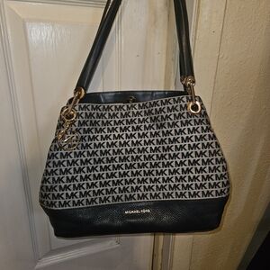 Michael Kors Black and White Women's Bag